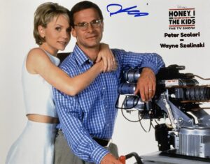 “Honey I Shrunk The Kids” Photo Signed In-Person by Peter Scolari